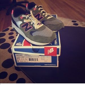 Traditional new balance